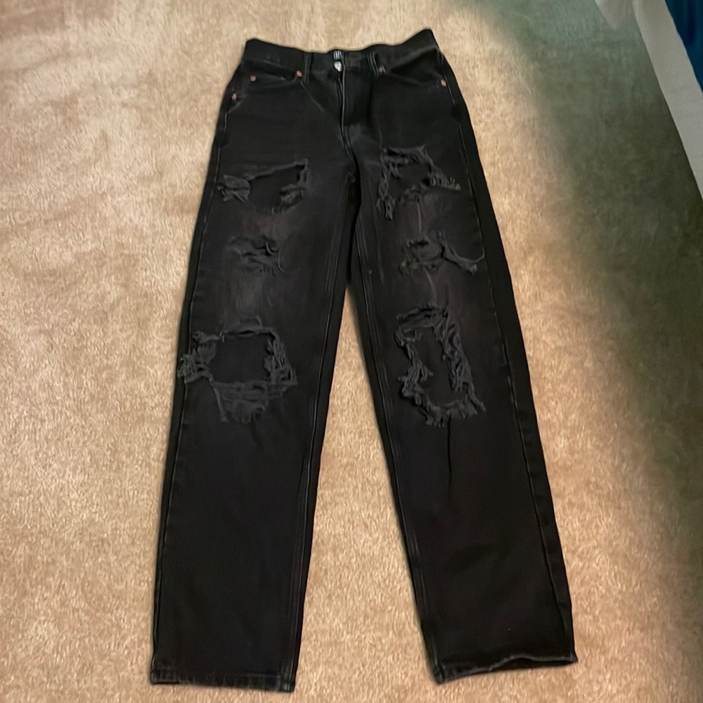 Black ripped jeans
